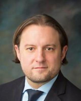 Christopher Ruszkowski headshot