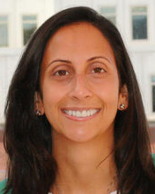 samantha headshot